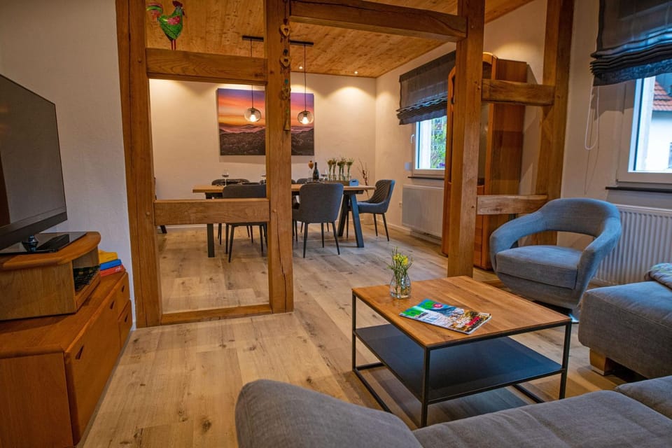 Living room, Dining area