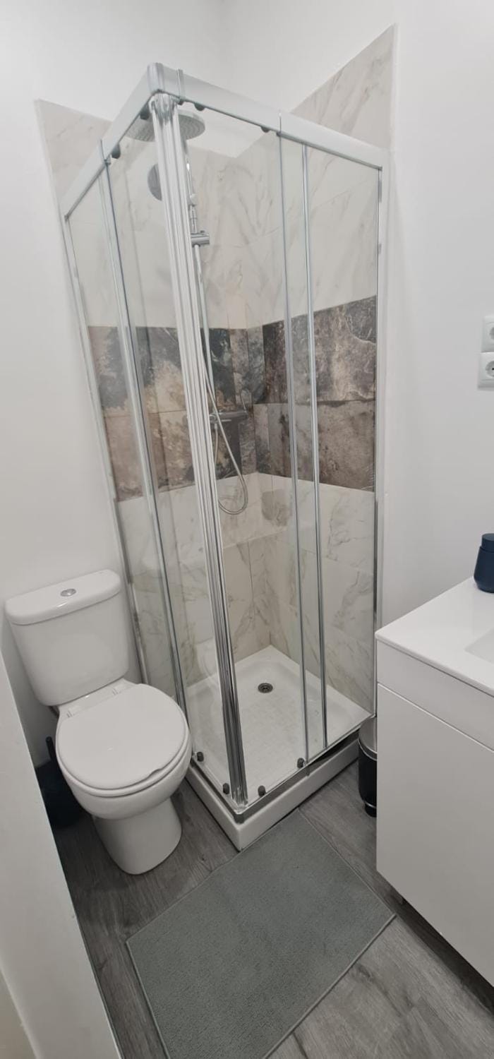 S.Soares Grey Beato Apartment in Lisbon