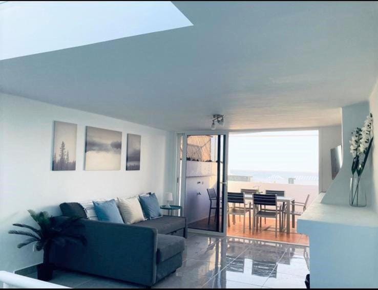 110 Colony Club Apartment in Puerto del Carmen