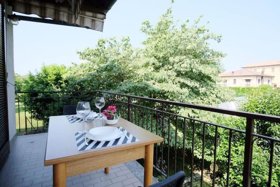 Patio, Balcony/Terrace, Dining area, Garden view