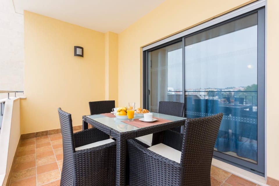 Balcony/Terrace, Seating area, Dining area