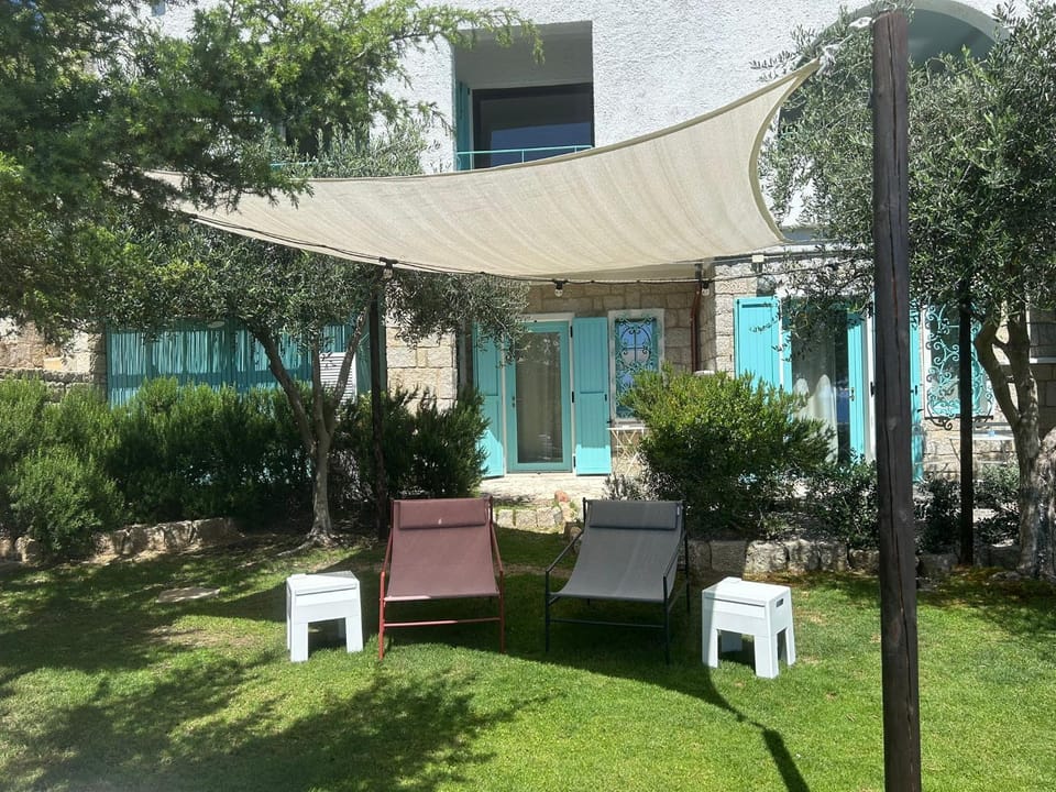 Villa Tre Mari Hotel in Sardinia