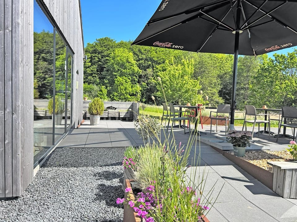 Property building, Balcony/Terrace