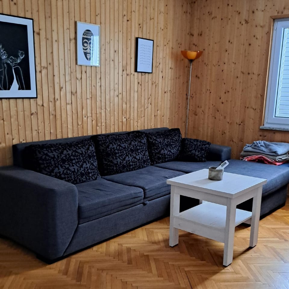 TV and multimedia, Living room, internet