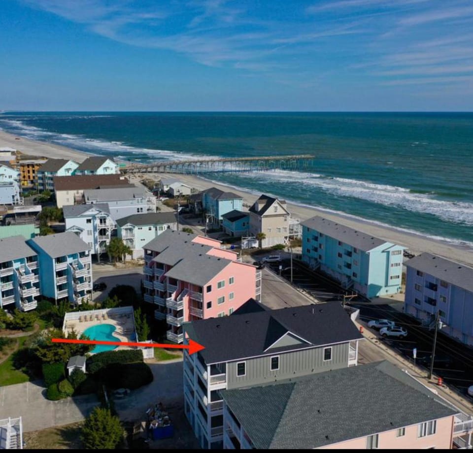 Property building, Neighbourhood, Beach, Sea view, Location