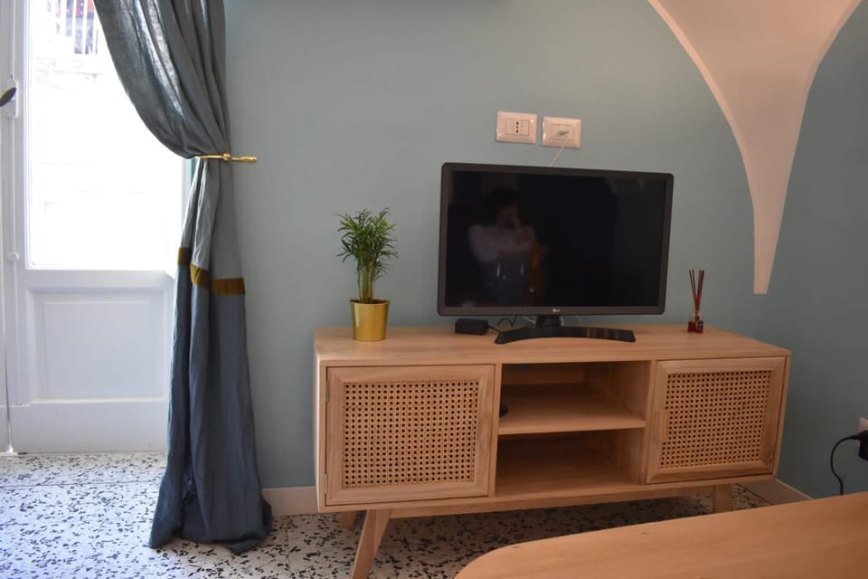 TV and multimedia