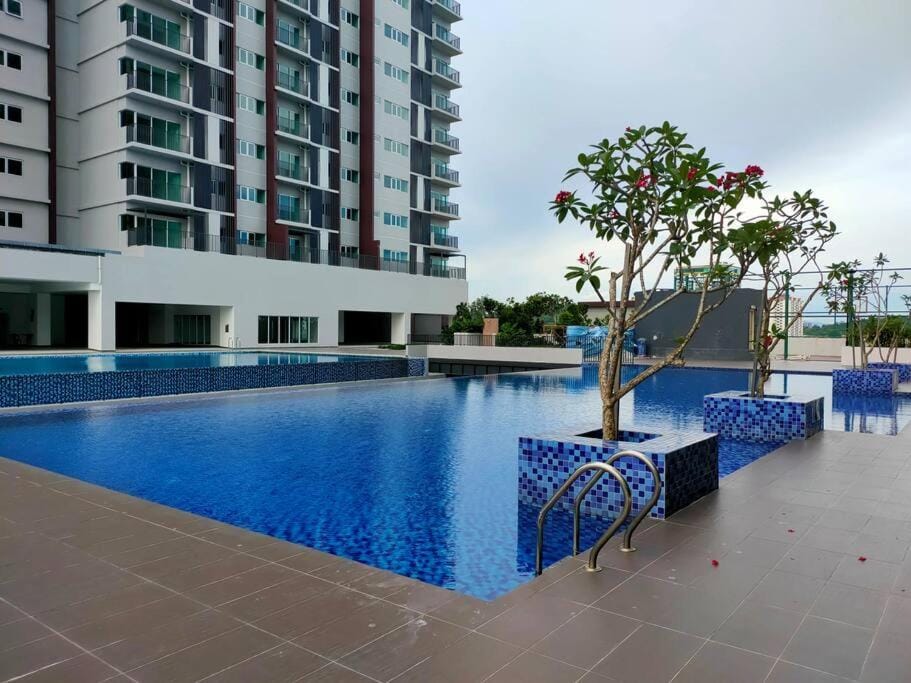 Property building, Pool view, Swimming pool