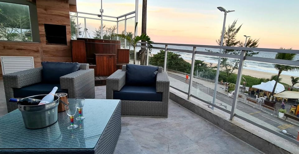 Natural landscape, Hot Tub, View (from property/room), Balcony/Terrace