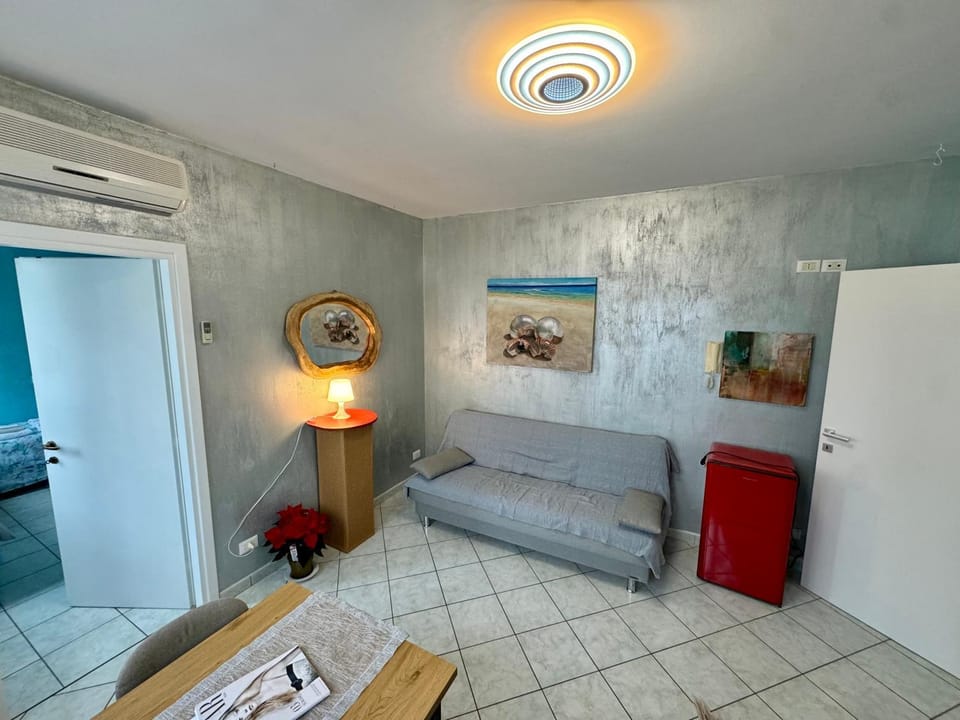 AppArt 24 city center parking and Sea Design district Apartment in Lignano Sabbiadoro