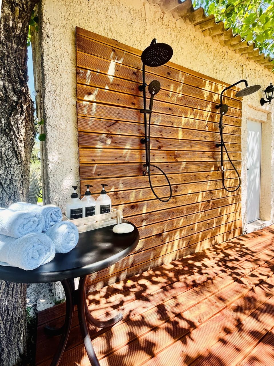 Shower, Garden