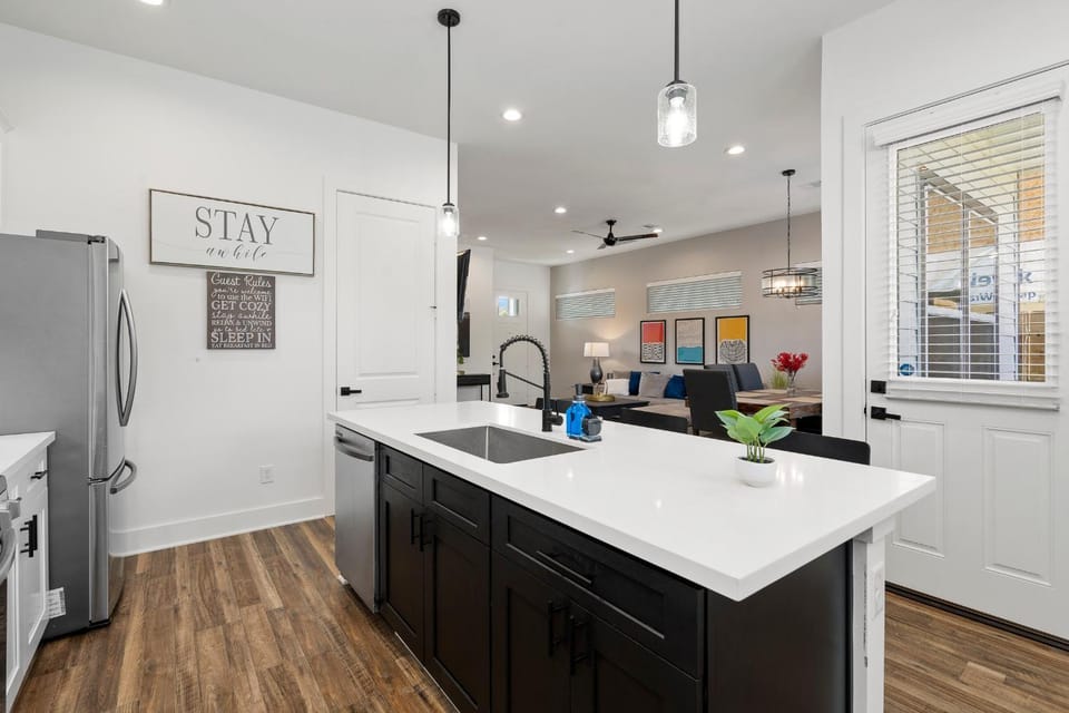 Kitchen or kitchenette, dishwasher, kitchen, kitchen