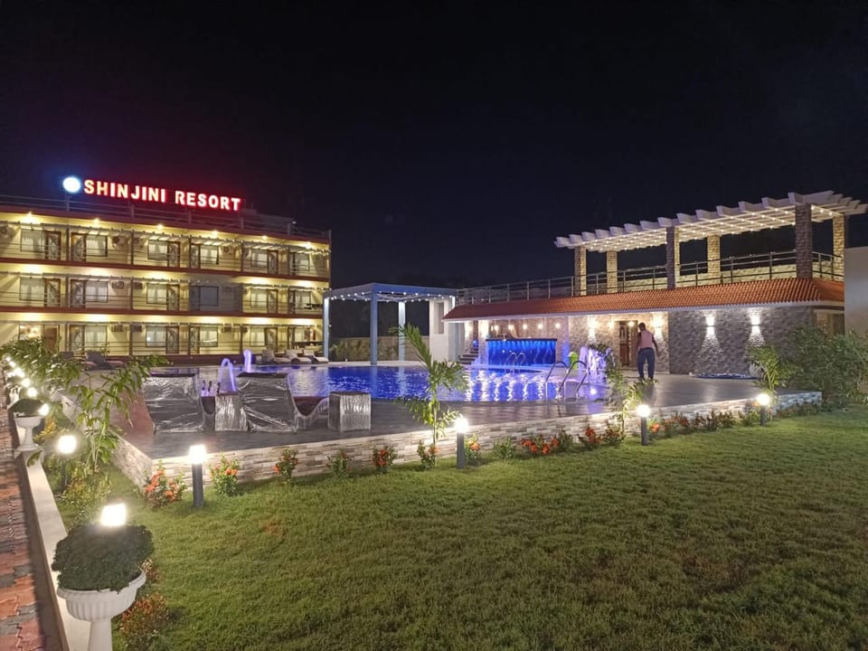 Property building, Night, Garden, Garden view, Pool view, Swimming pool