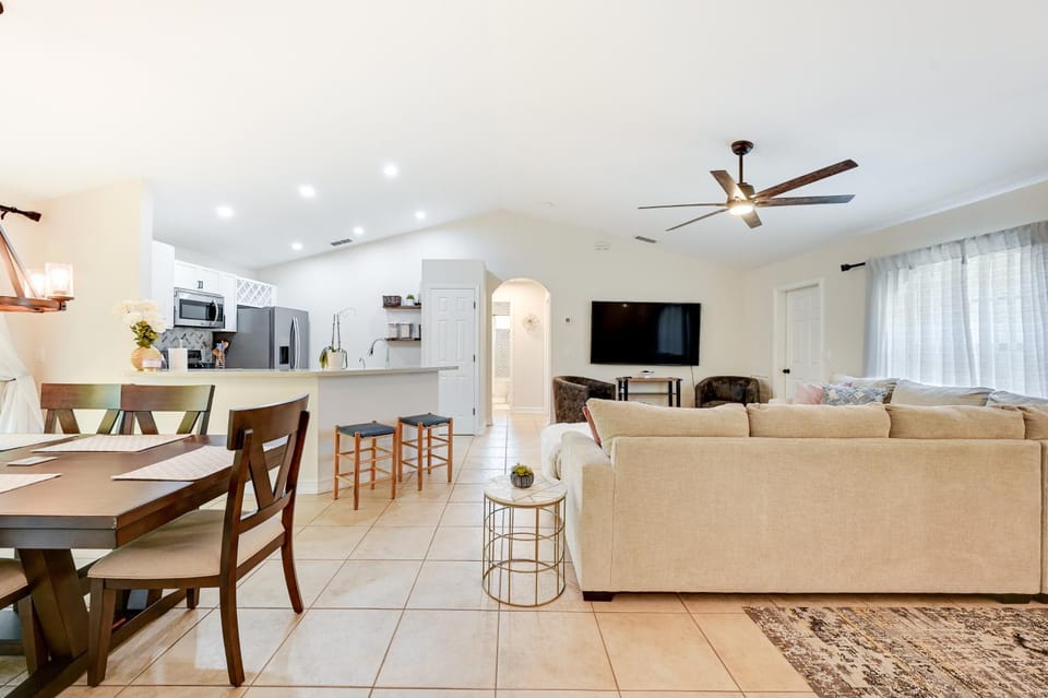 Pet-Friendly Naples Vacation Rental w/ Fire Pit! House in Collier County