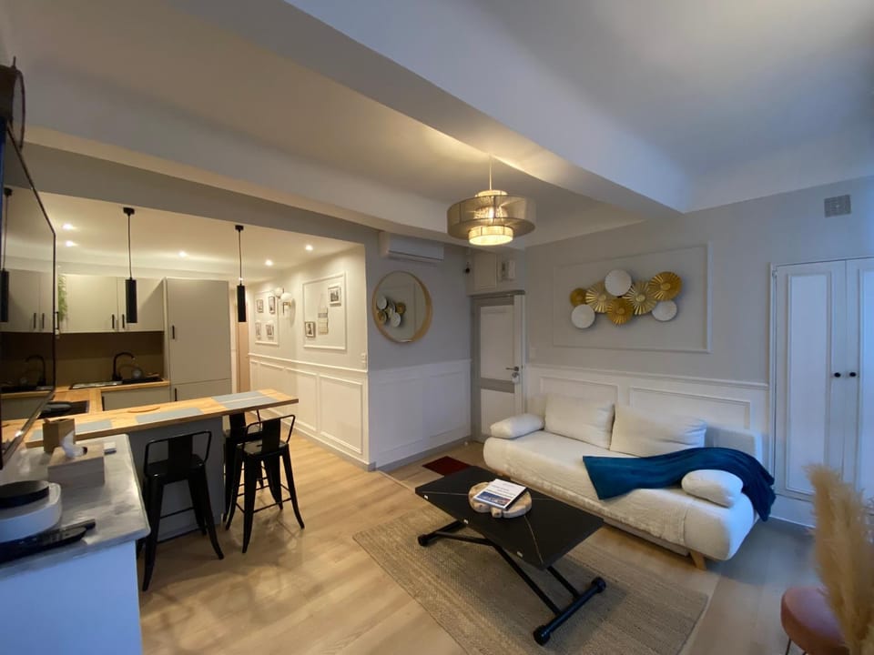 Communal lounge/ TV room, Bed, TV and multimedia, Seating area