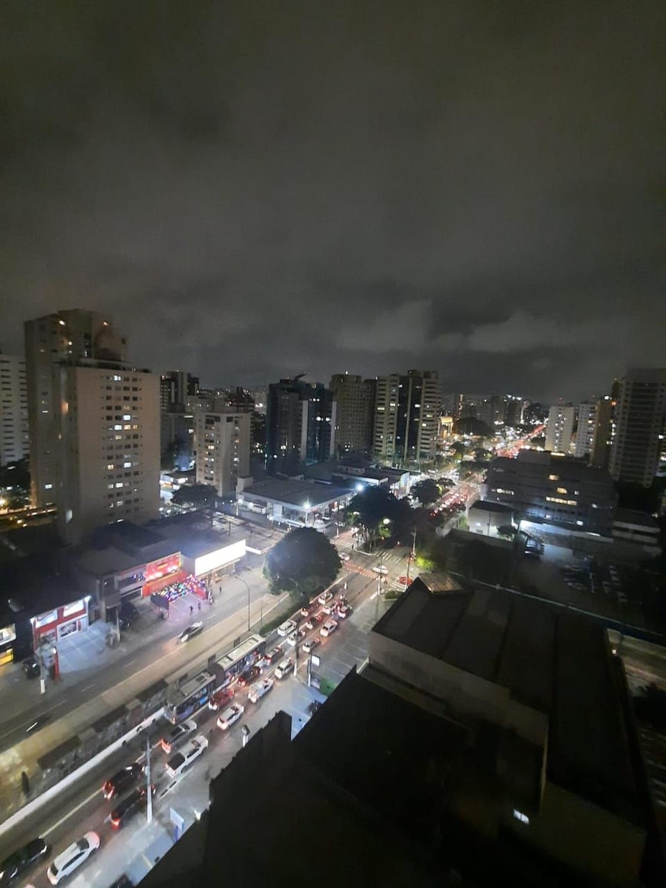Apart-hotel QIIbirapuera c/quarto suite e cozinha Apartment in Sao Paulo City