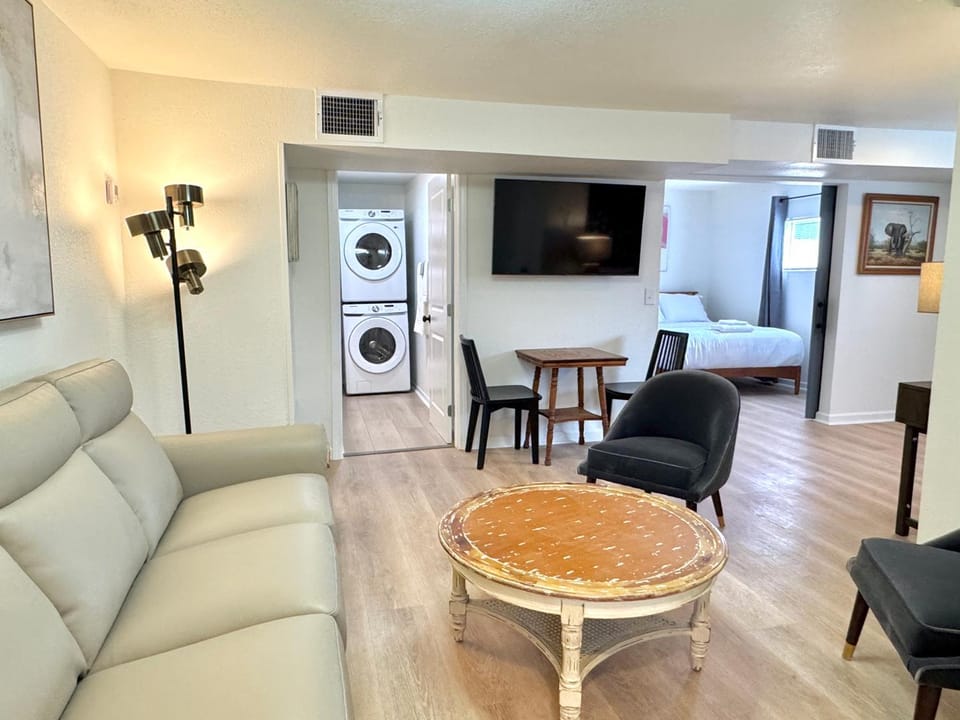 TV and multimedia, laundry