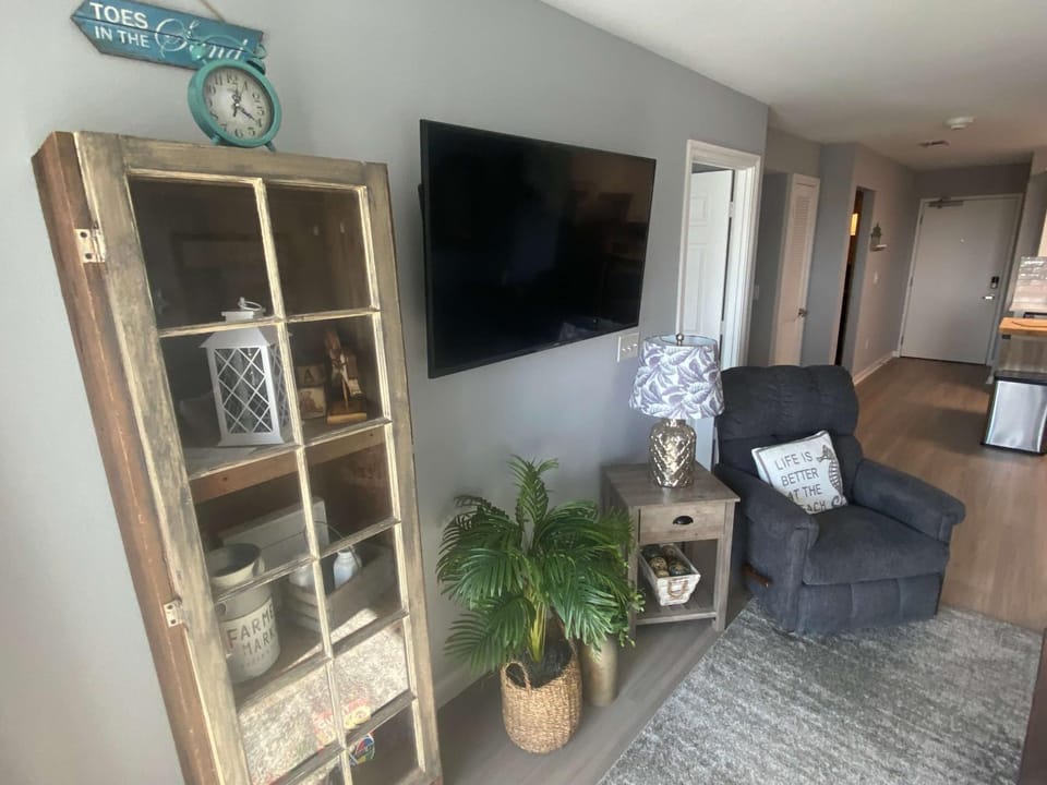 Gulf Shores Plantation 4307 by ALBVR - New Upgraded Condo and Building - Great Amenities House in Alabama