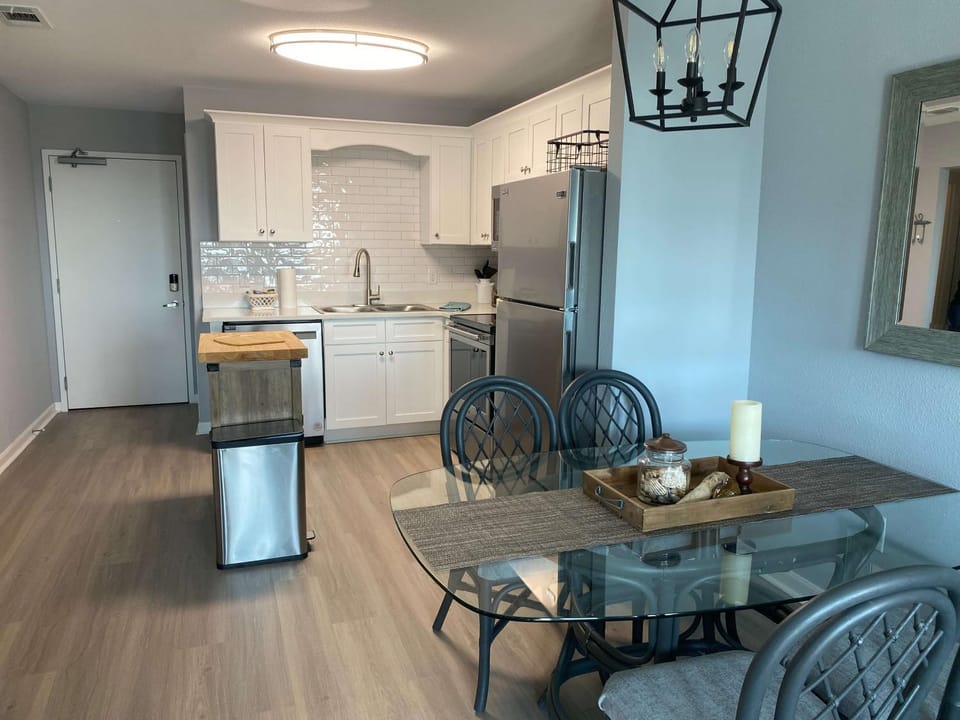 Gulf Shores Plantation 4307 by ALBVR - New Upgraded Condo and Building - Great Amenities House in Alabama