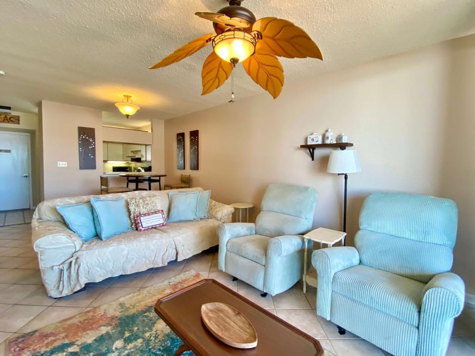 Gulf Village 312 by ALBVR - Oversized balcony offers beautiful, unobstructed indirect views House in West Beach