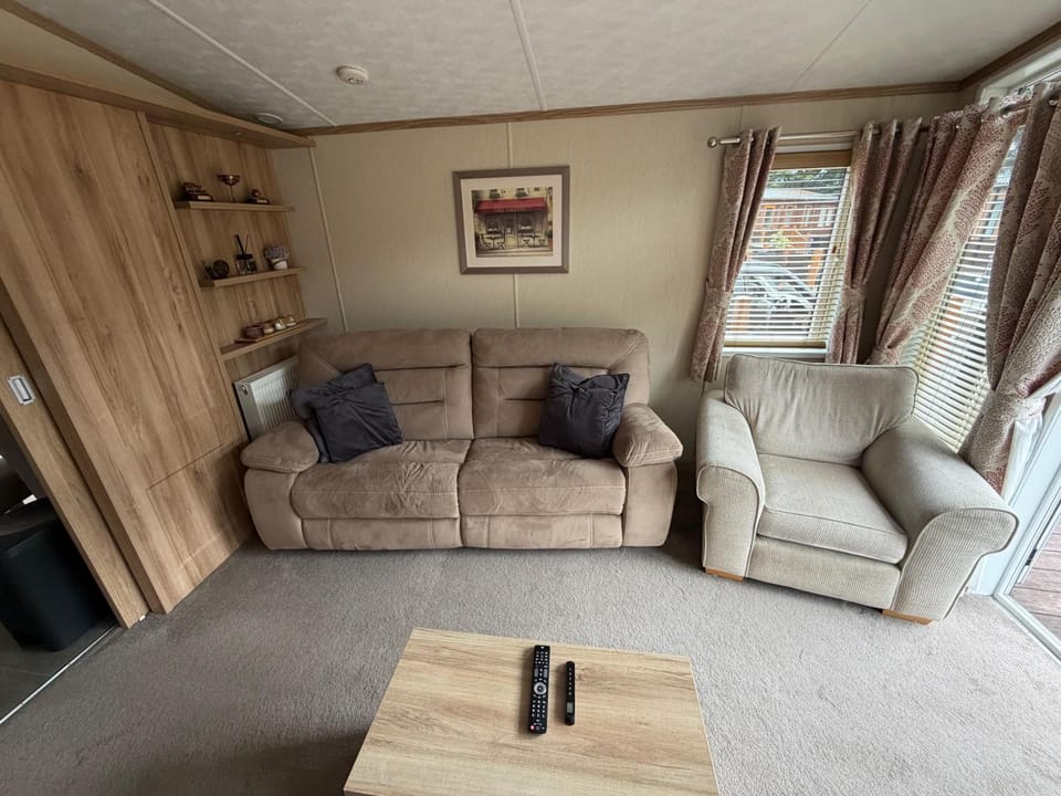 Silver Birch Lodge Campground/ 
RV Resort in Scotland