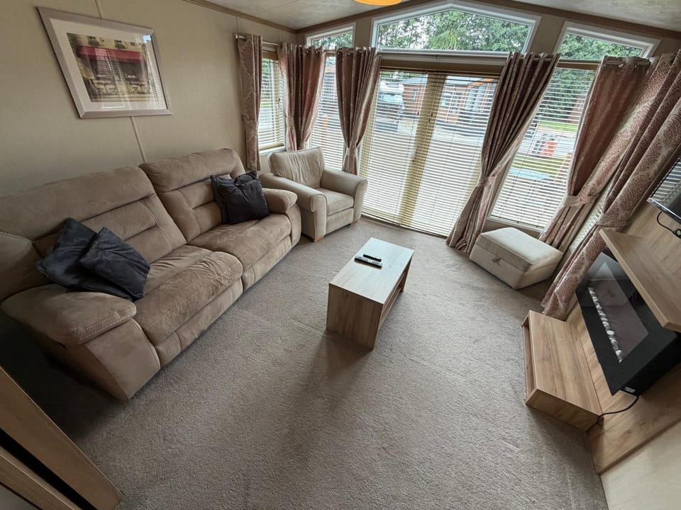 Silver Birch Lodge Campground/ 
RV Resort in Scotland