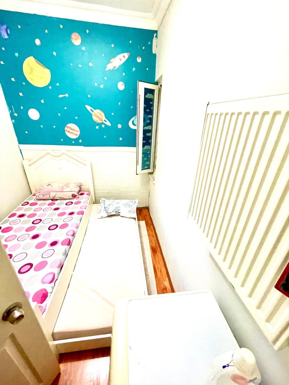 Bed, Bedroom, bunk bed