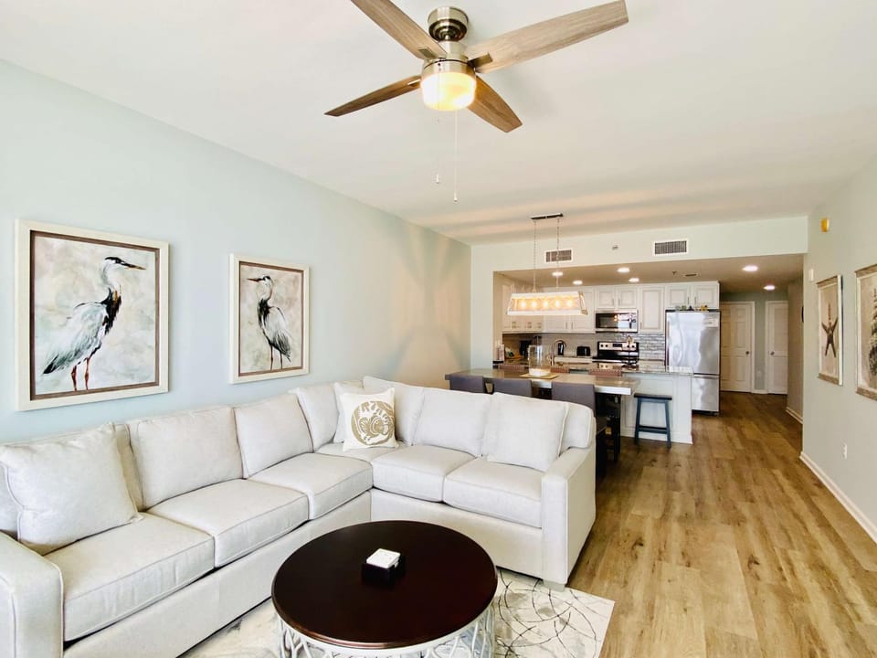 Beach Club 1004B by ALBVR - Beachfront Beauty - New appliances and bunk beds House in Alabama