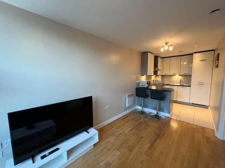 TV and multimedia, Kitchen or kitchenette