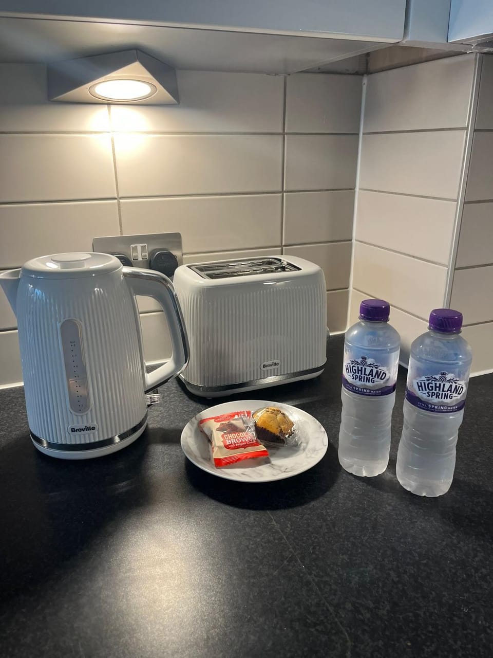 Coffee/tea facilities, Kitchen or kitchenette, Food, minibar