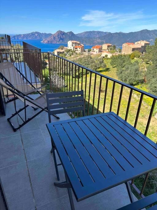 Appartement de standing piana Apartment in Piana