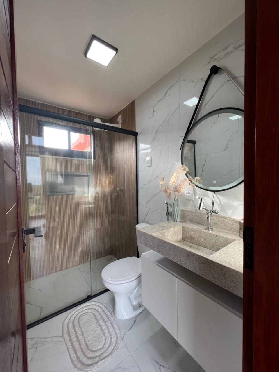 Shower, Toilet, Bathroom