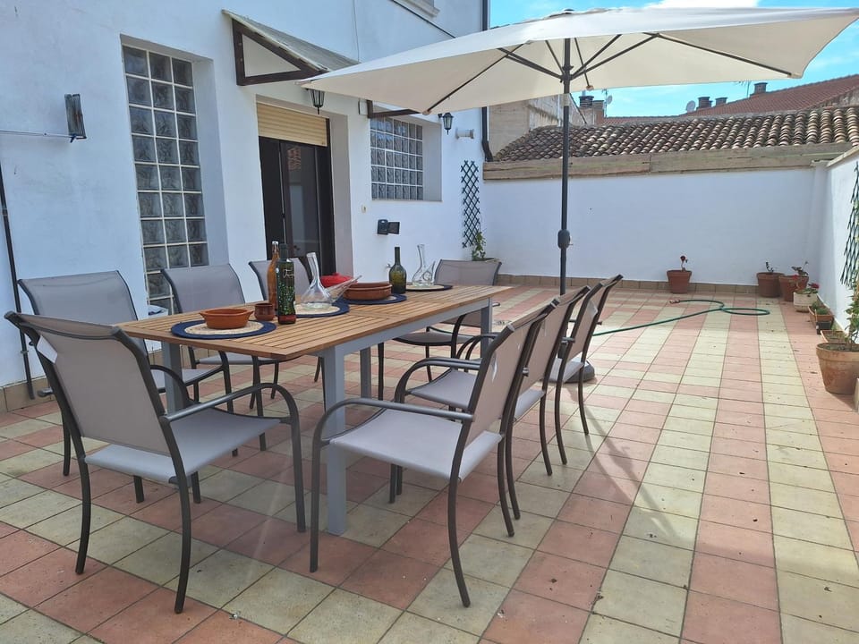 Off site, Balcony/Terrace