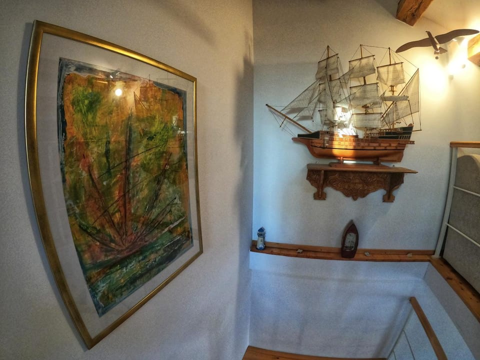 Decorative detail
