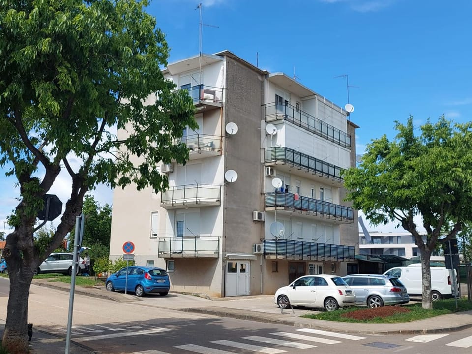 Apartment Mary Sea View & Private parking Apartment in Novigrad
