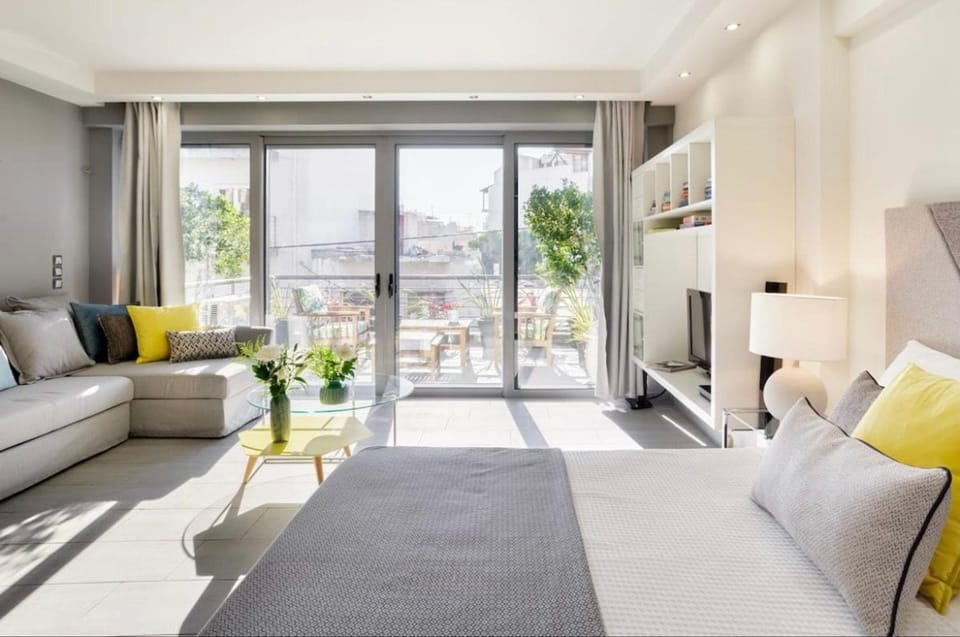 Bed, Living room, Seating area, Bedroom