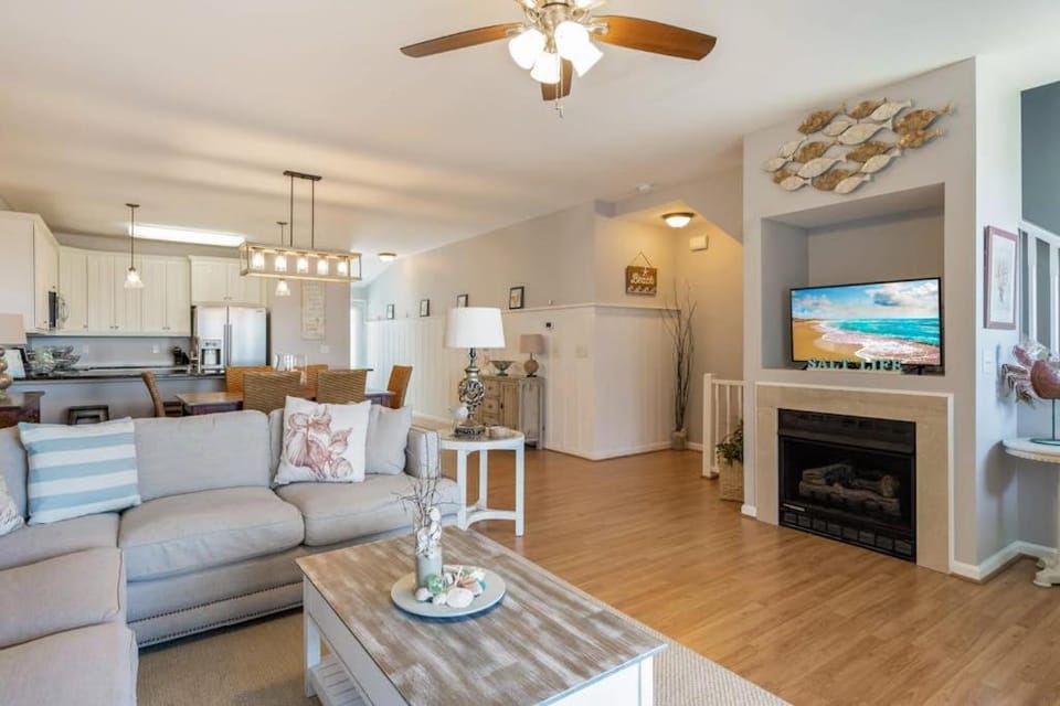 Bayville Shores --- 38312 Ocean Vista Dr #1082 House in Sussex County