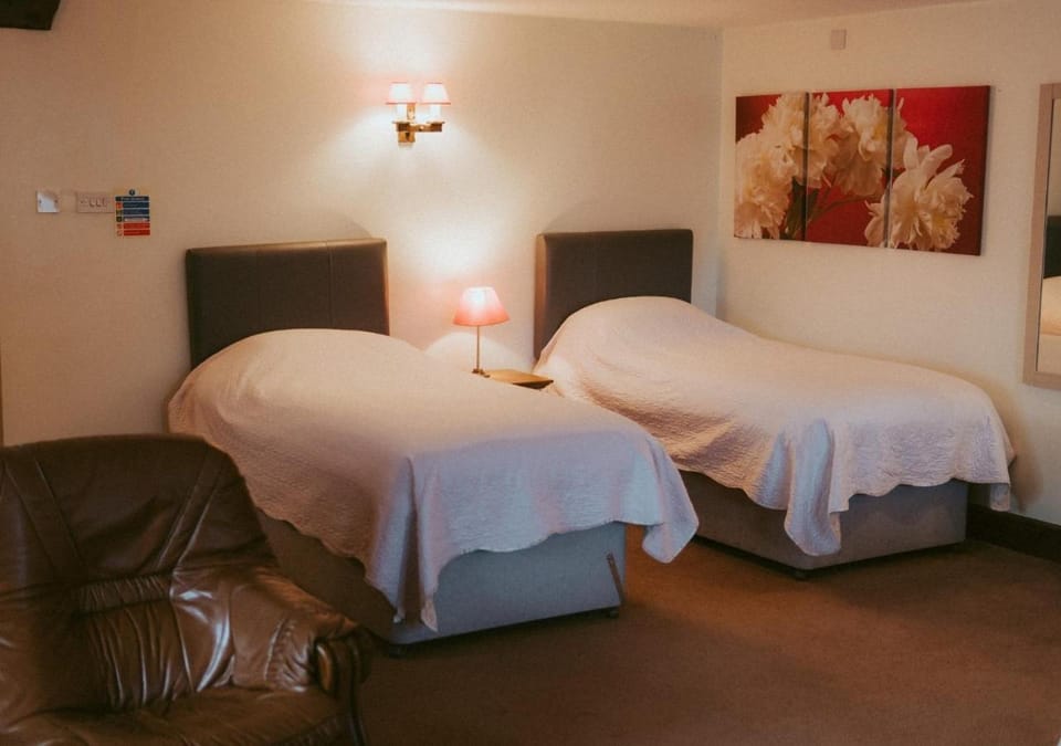 Bed, Bedroom, Family