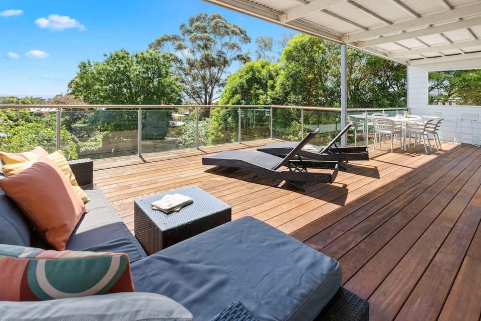 Balcony/Terrace, sunbed