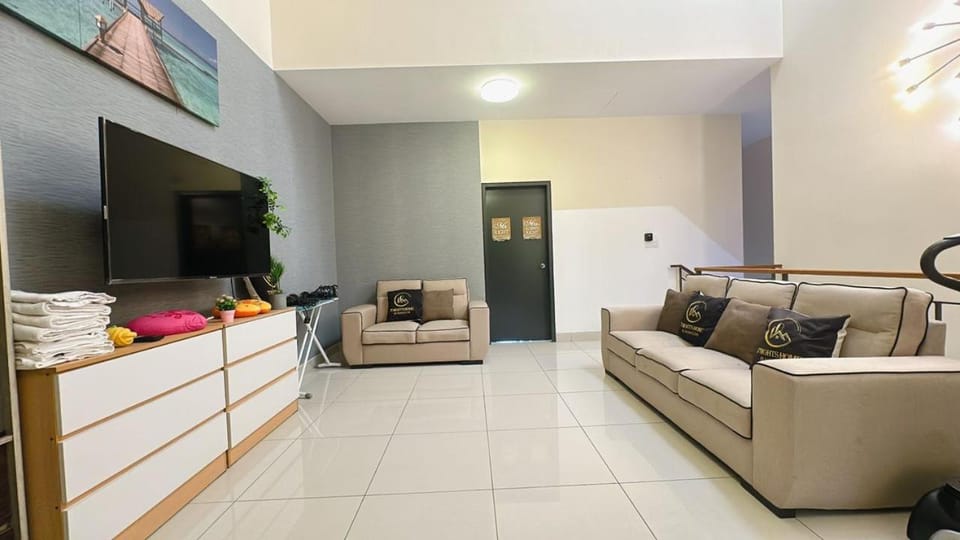 A04 A Place Just Like Home In Austin House in Johor Bahru