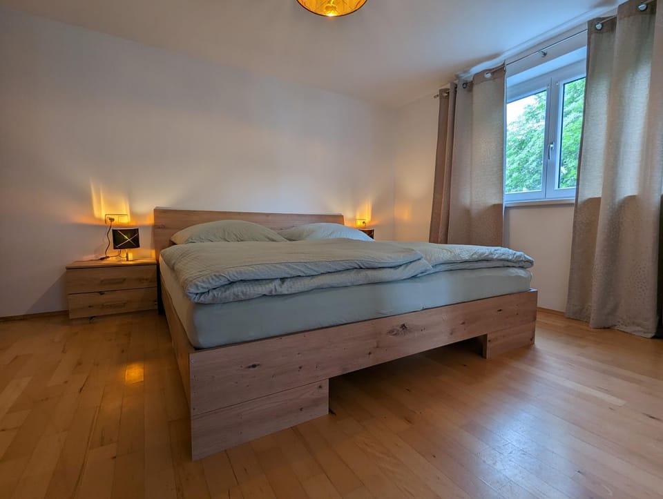 View (from property/room), Bedroom, Garden view