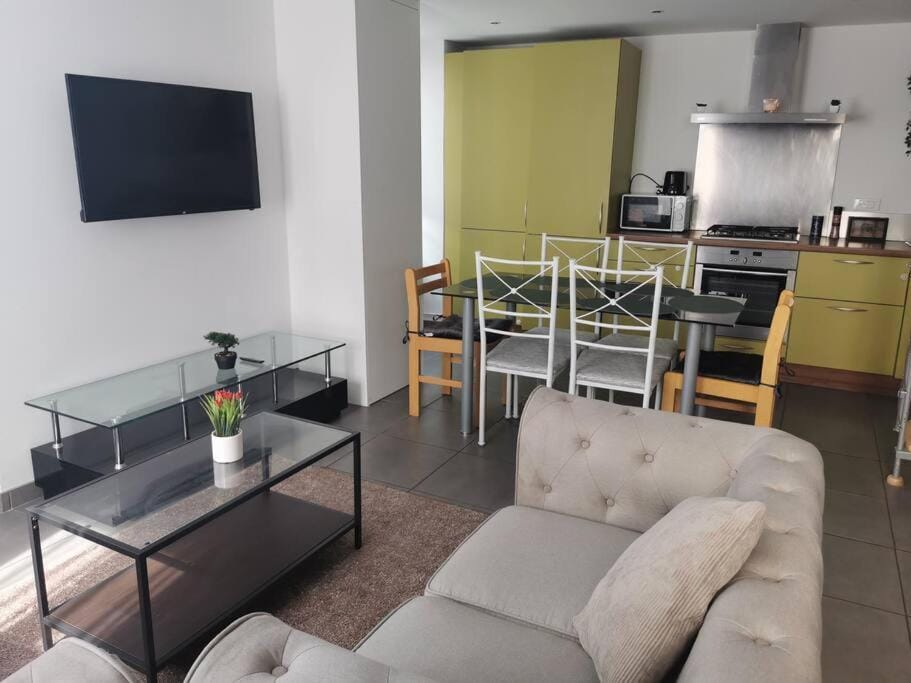 Maison cosy 15 min Disneyland/Val d'Europe - Paris Apartment in Bussy-Saint-Georges