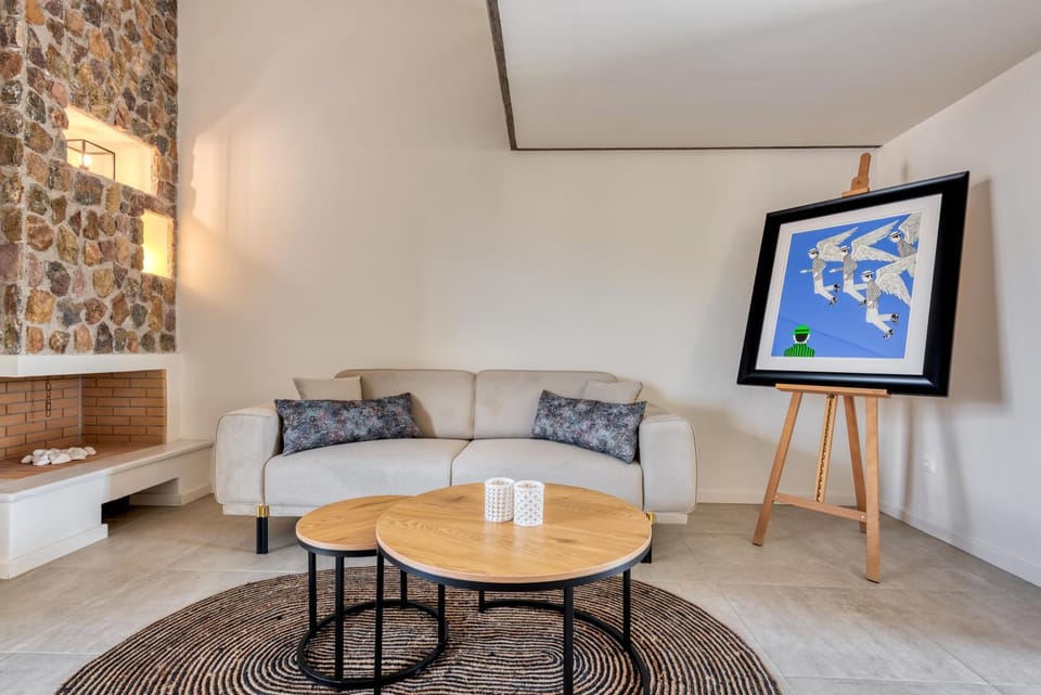 Living room, Decorative detail, Seating area
