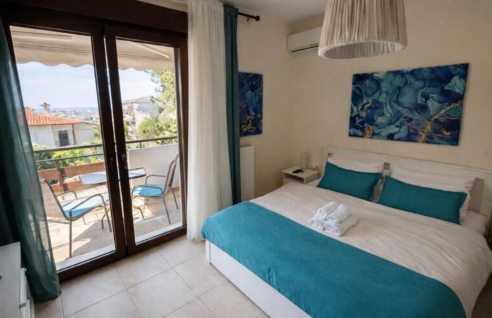 R LUX villa - 250m from beautiful beach and center Villa in Halkidiki