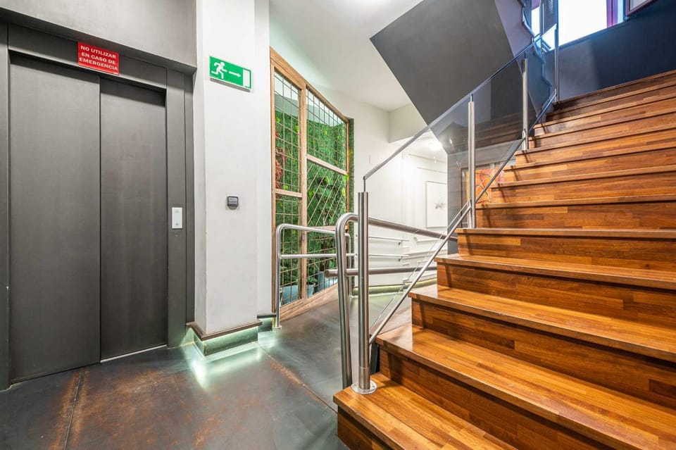elevator