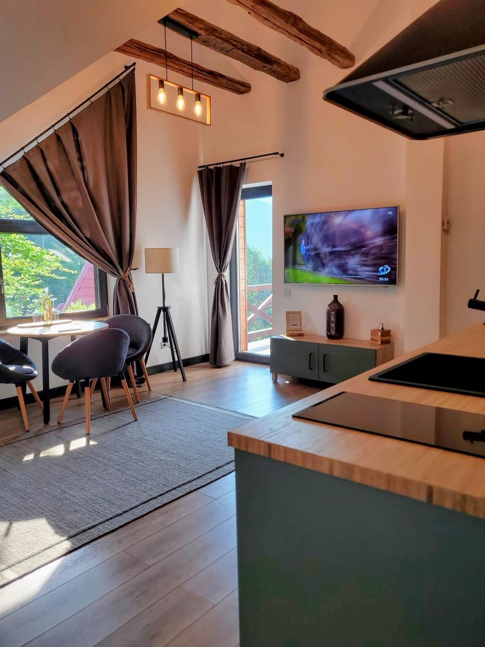 Communal lounge/ TV room