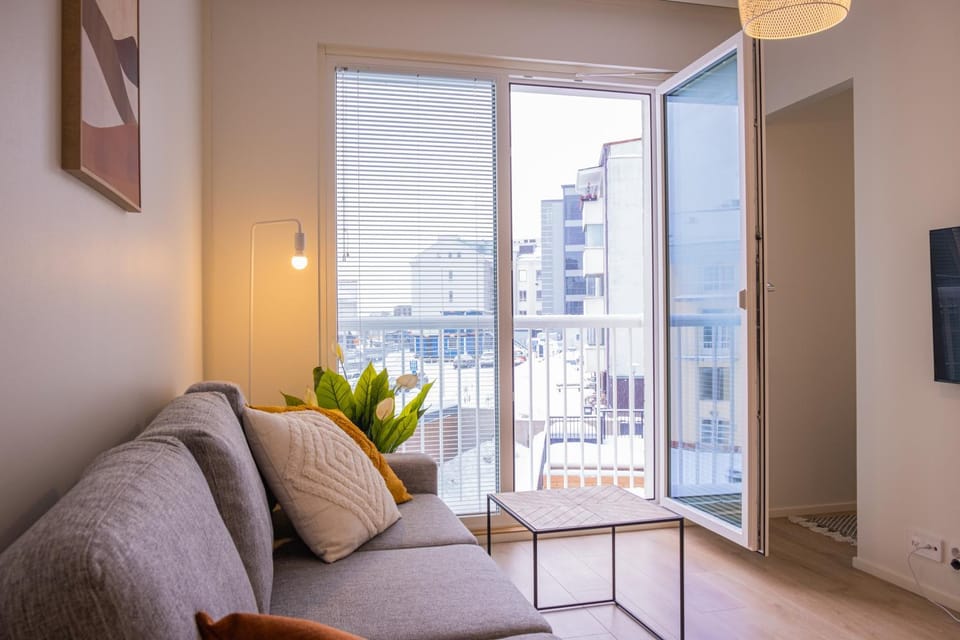 TV and multimedia, View (from property/room), Balcony/Terrace, Living room, Seating area, Evening entertainment