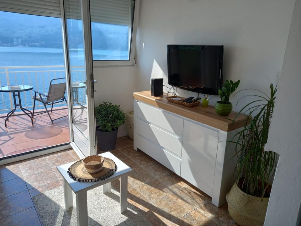 Balcony/Terrace, Living room, Sea view