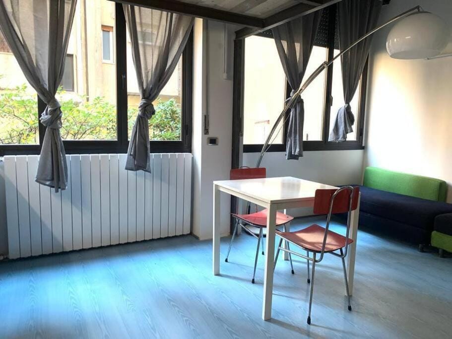 VEN79 Loreto - Duomo - Near to the Central Station - Apartment in Milan