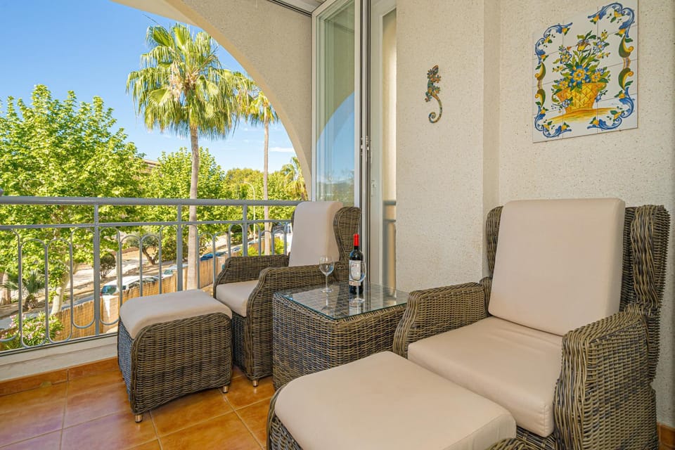 Property building, Living room
