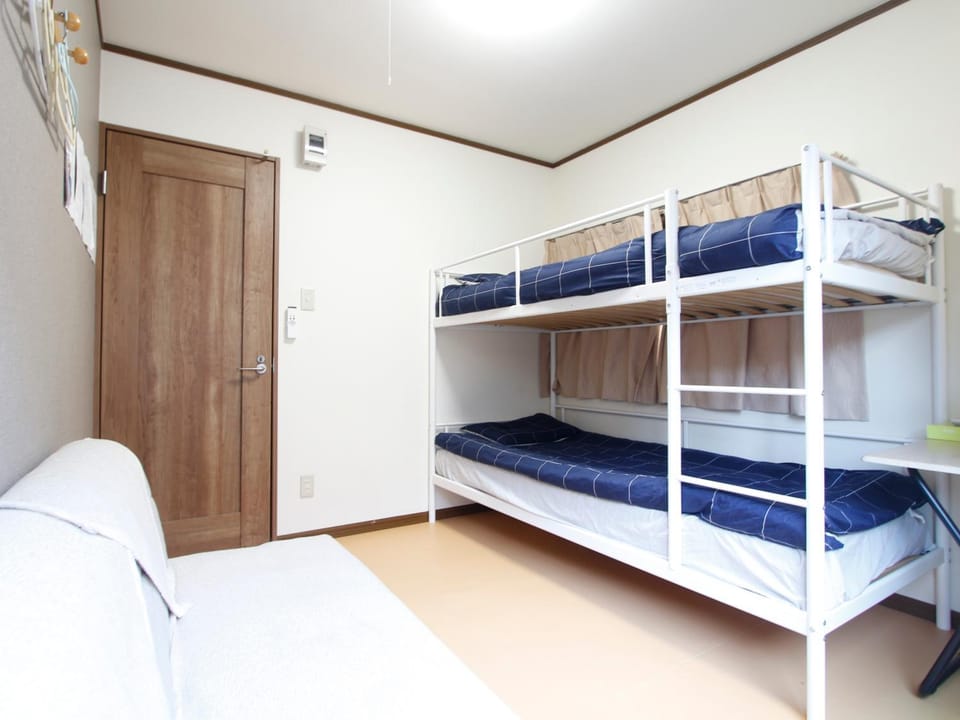 和貴ビル Apartment in Shinjuku